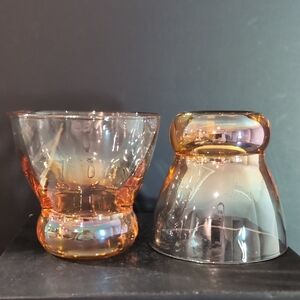 VGT,Lot Of 2 Eva Zeisell Glass Peach -Amber Iridescent Wavy Design Shot Glasses.